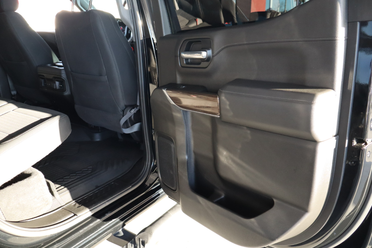 Chevrolet Silverado 1500 4WD Crew Cab 147" RST 2020