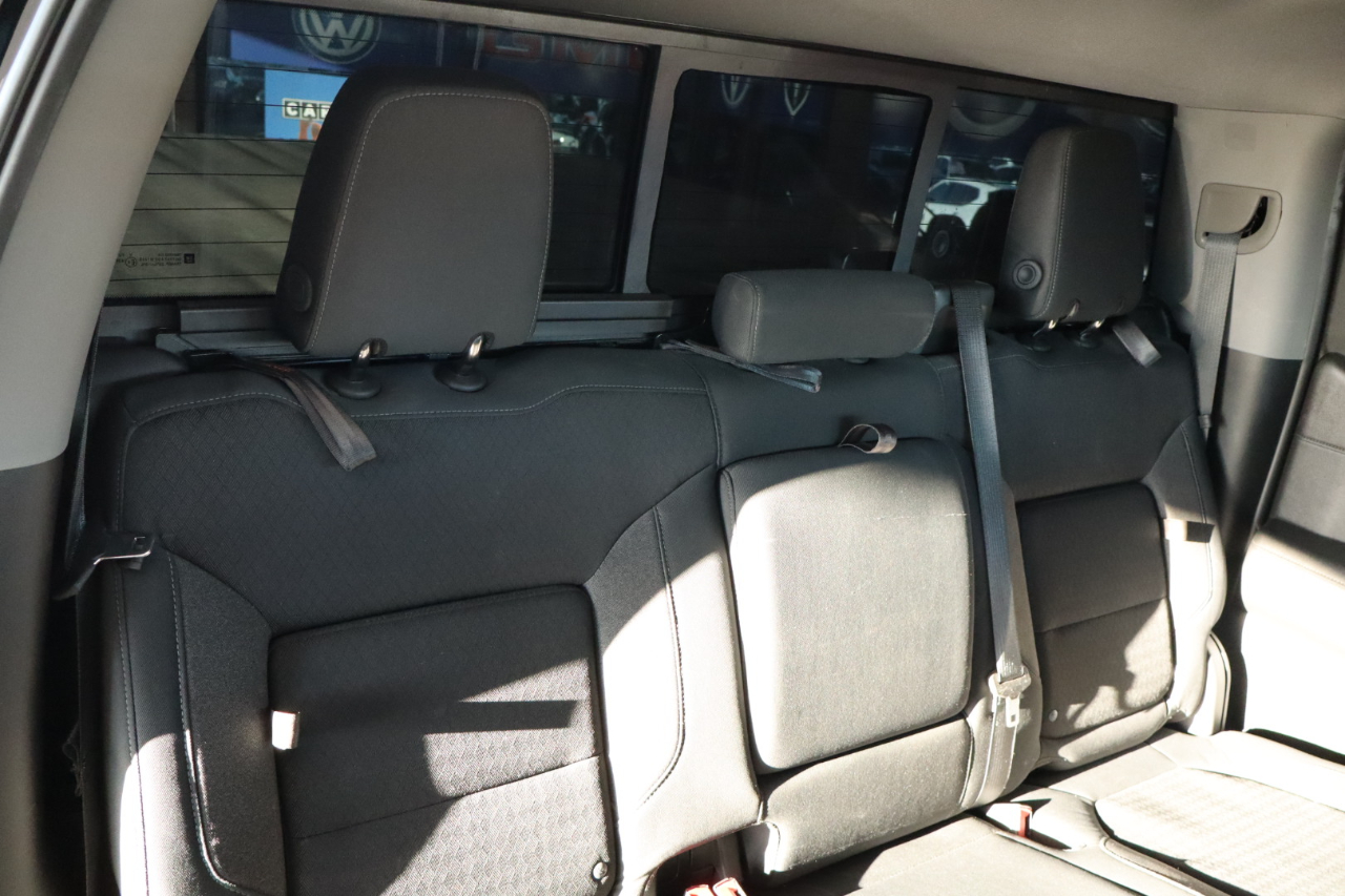 Chevrolet Silverado 1500 4WD Crew Cab 147" RST 2020