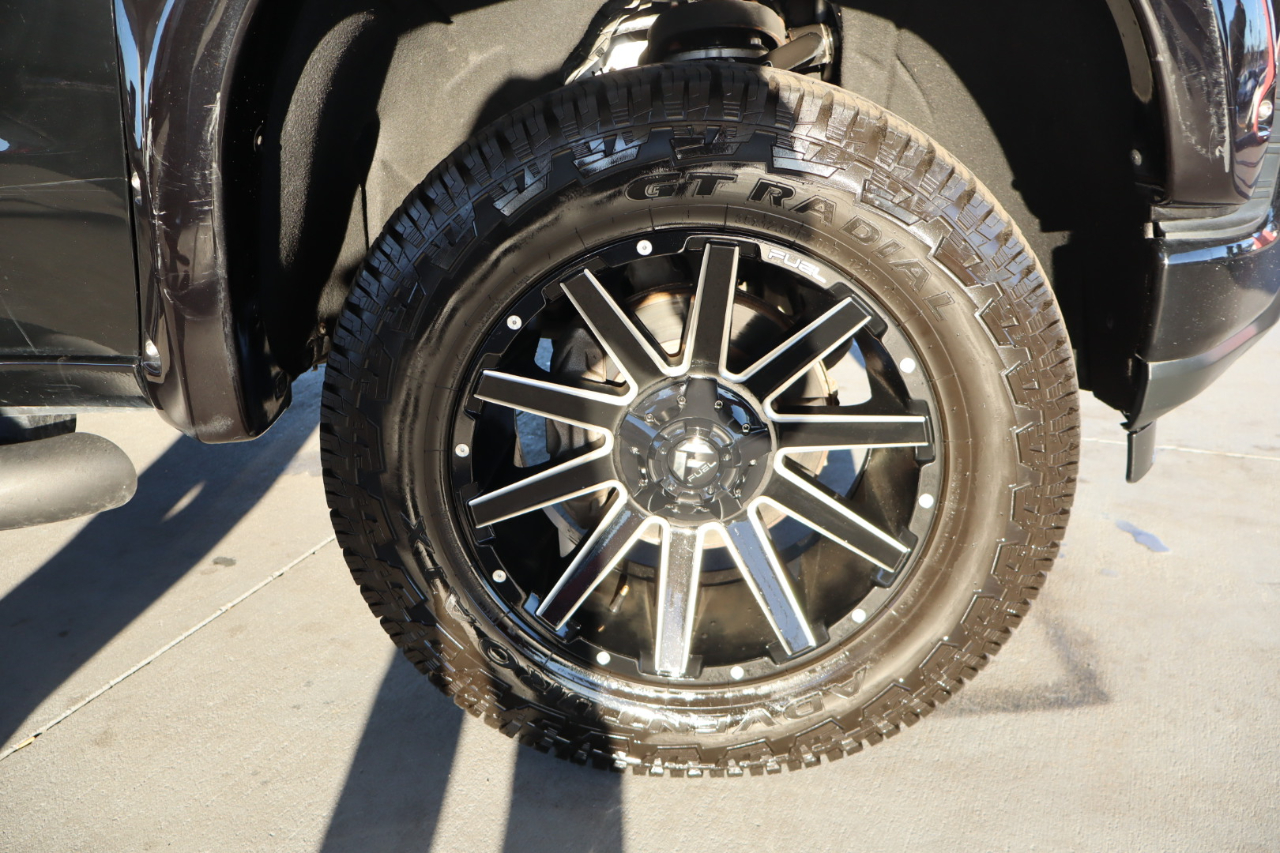 Chevrolet Silverado 1500 4WD Crew Cab 147" RST 2020