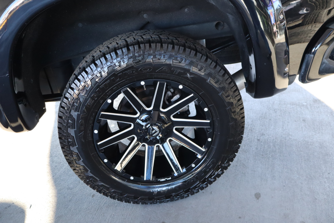 Chevrolet Silverado 1500 4WD Crew Cab 147" RST 2020