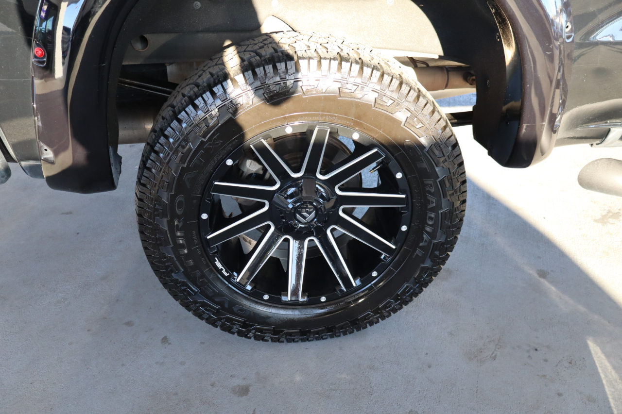 Chevrolet Silverado 1500 4WD Crew Cab 147" RST 2020