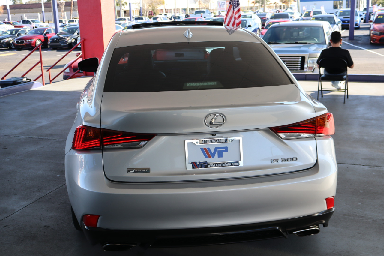 Lexus IS IS 300 RWD 2018