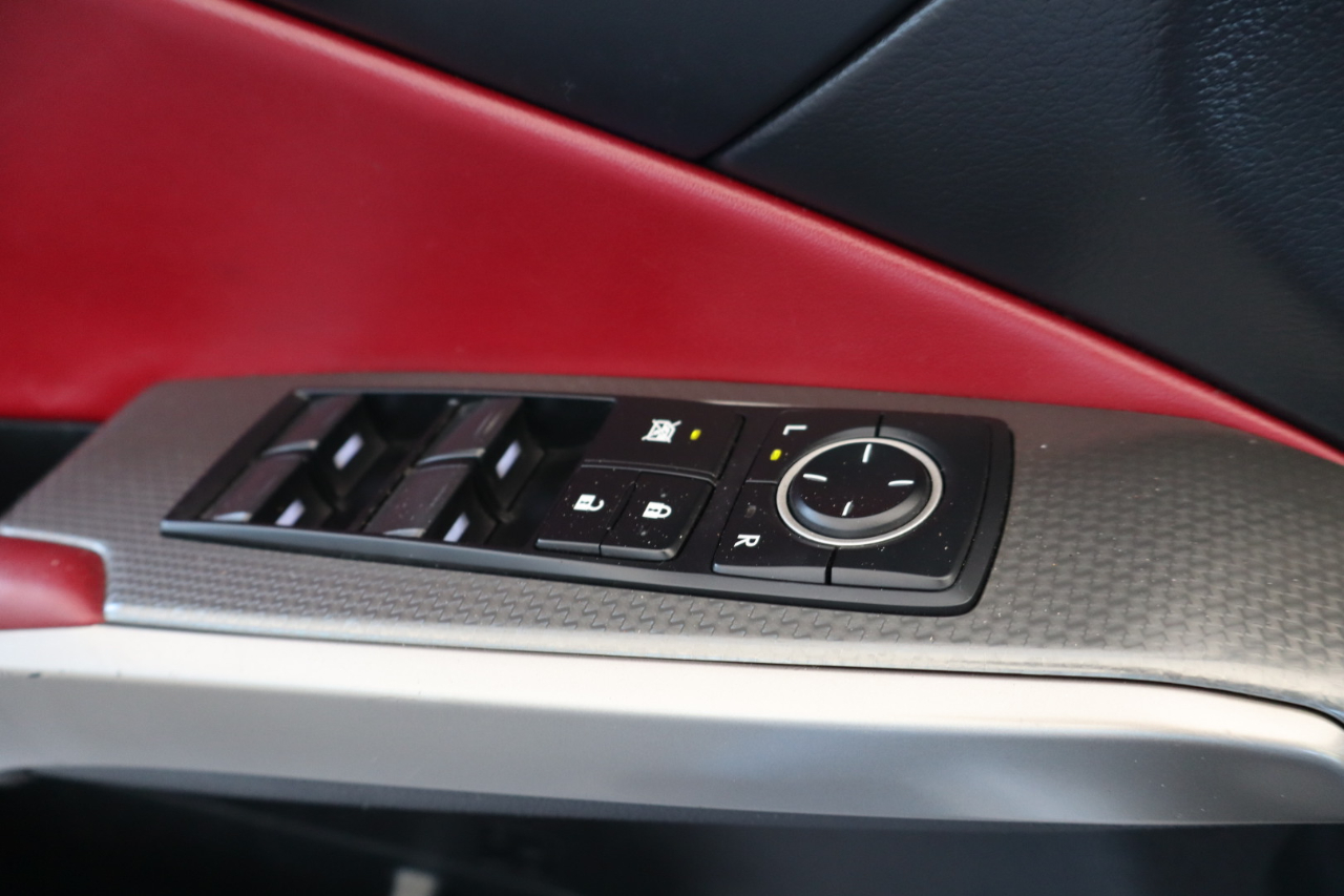 Lexus IS IS 300 RWD 2018