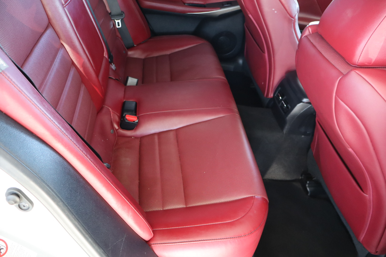 Lexus IS IS 300 RWD 2018