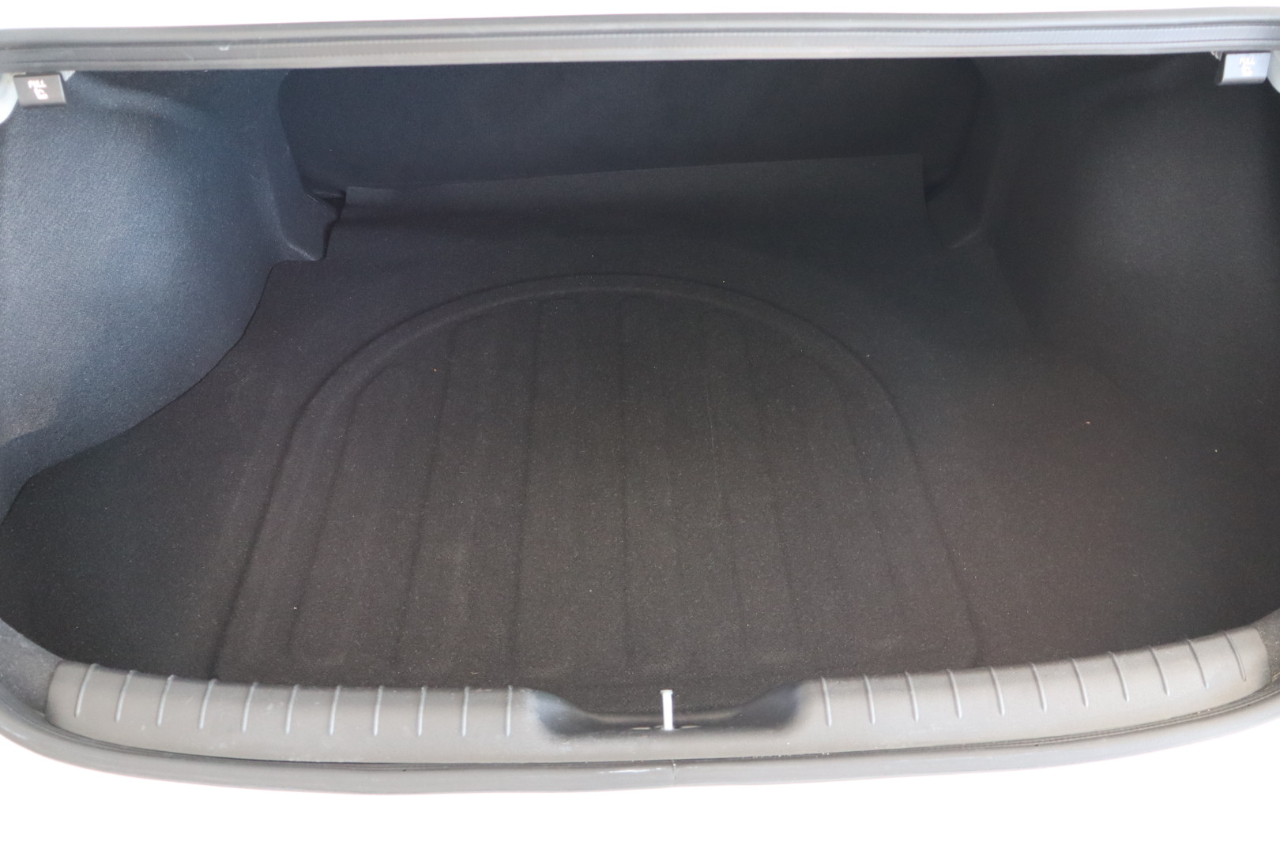 Hyundai Elantra SE IVT 2025