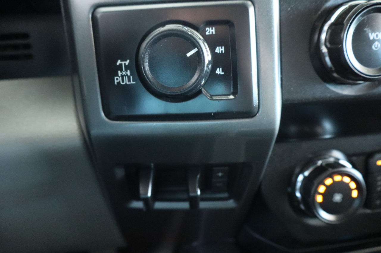 Ford Super Duty F-250 SRW 4WD SuperCab 158" XLT 2020