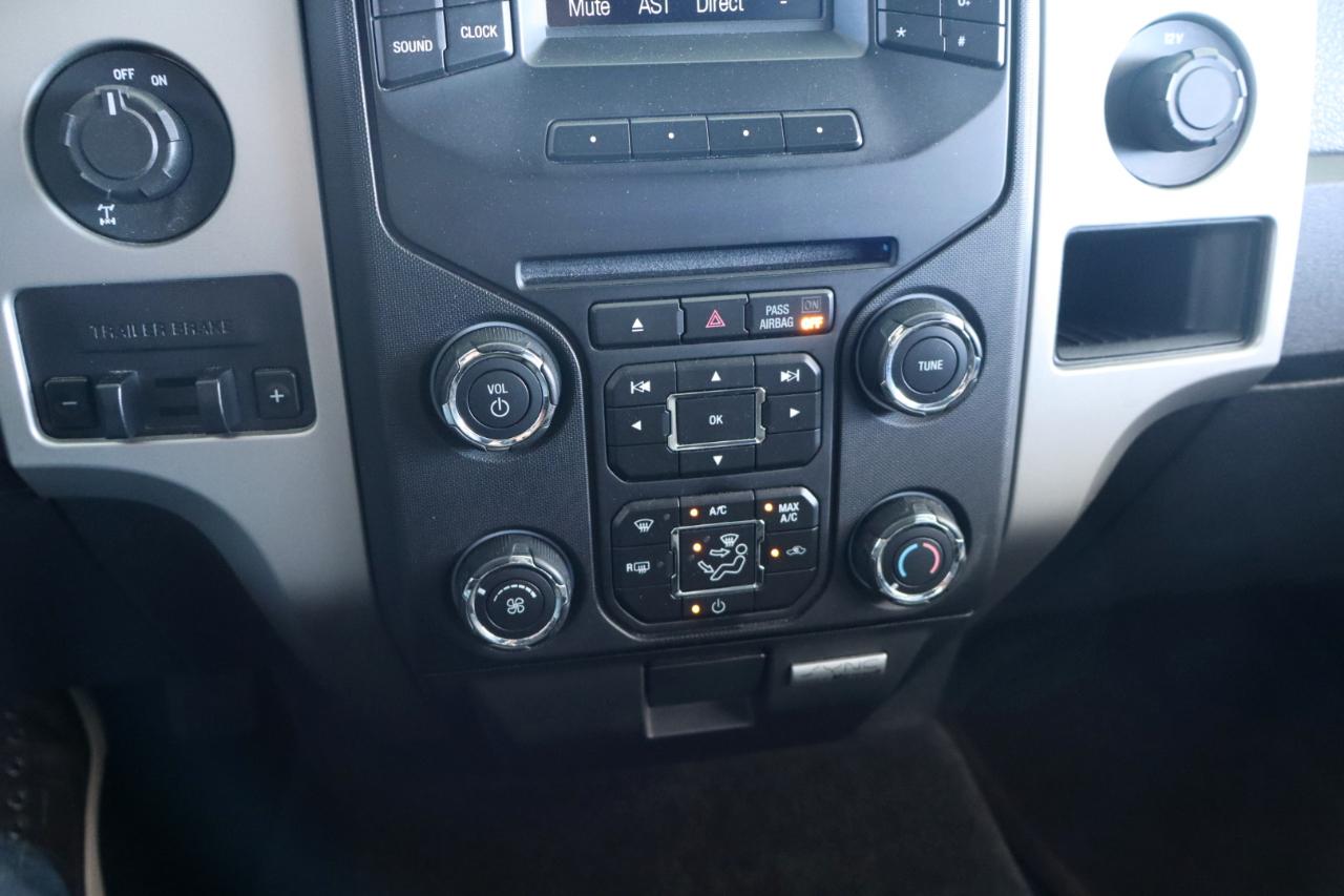 Ford F-150 2WD SuperCrew 145" Lariat 2014