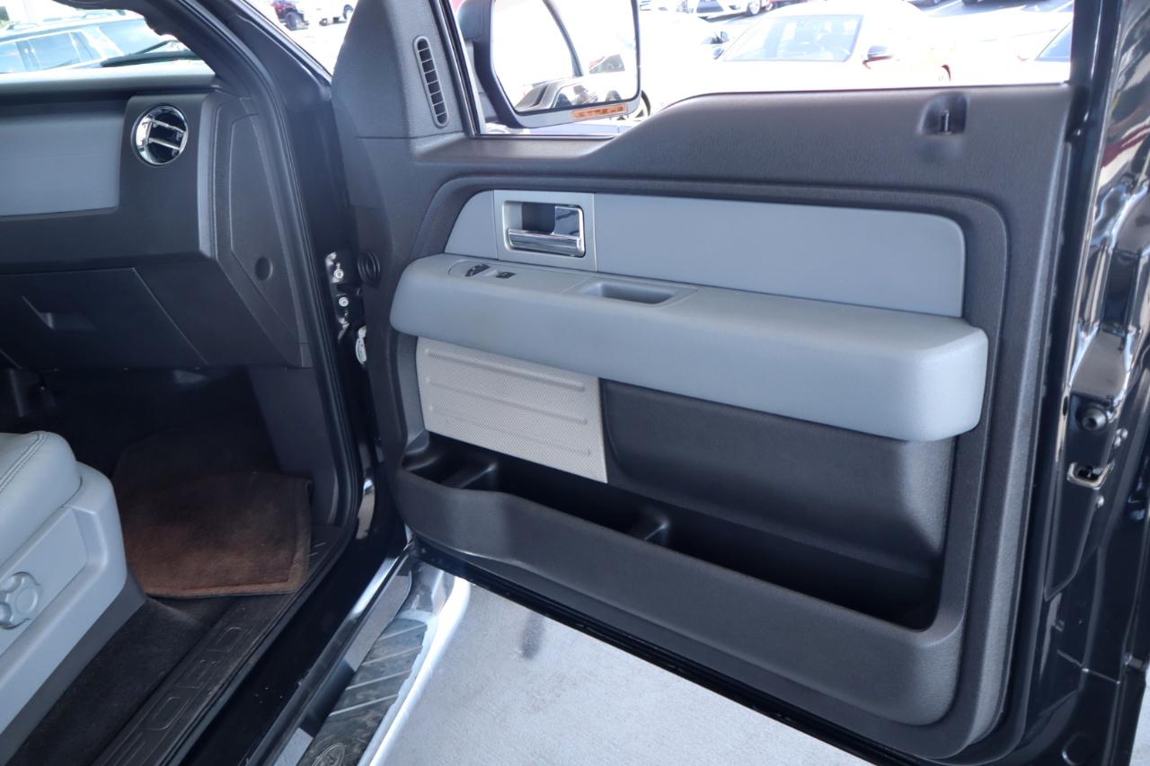 Ford F-150 2WD SuperCrew 145" Lariat 2014