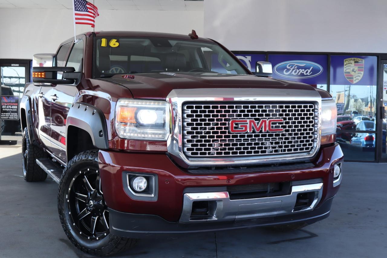 GMC Sierra 2500HD 4WD Crew Cab 153.7" Denali 2016