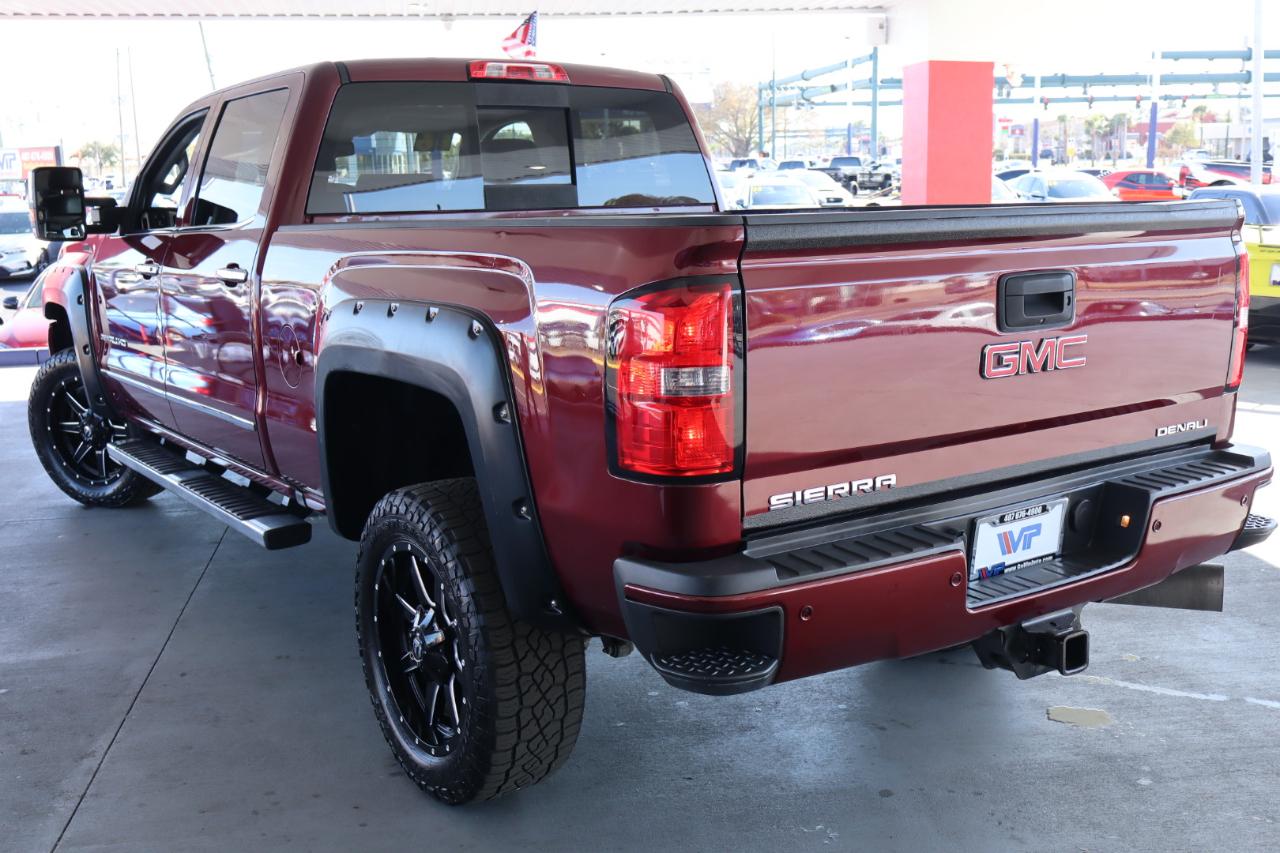 GMC Sierra 2500HD 4WD Crew Cab 153.7" Denali 2016
