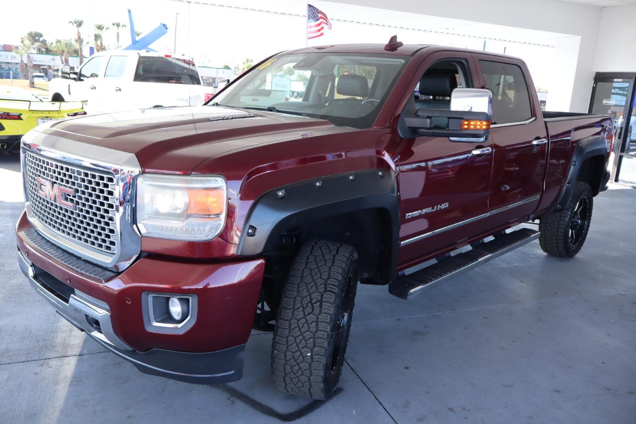 GMC Sierra 2500HD 4WD Crew Cab 153.7" Denali 2016