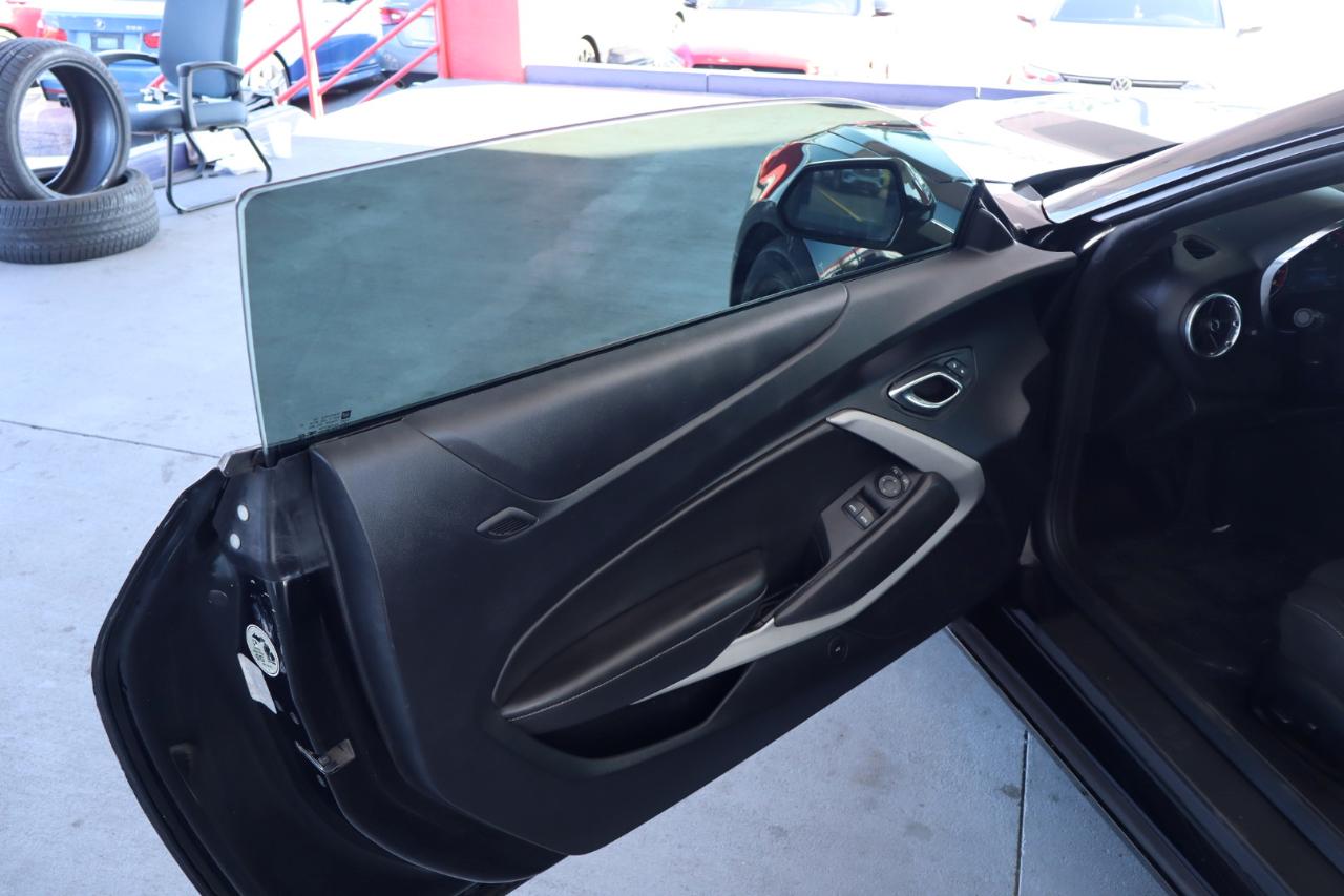 Chevrolet Camaro 2dr Cpe 1LT 2020