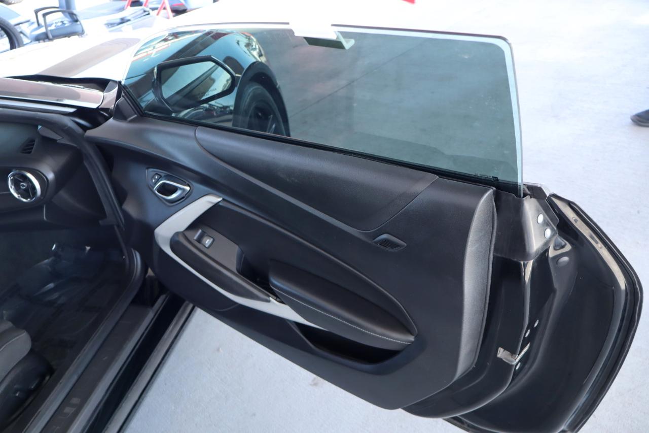 Chevrolet Camaro 2dr Cpe 1LT 2020