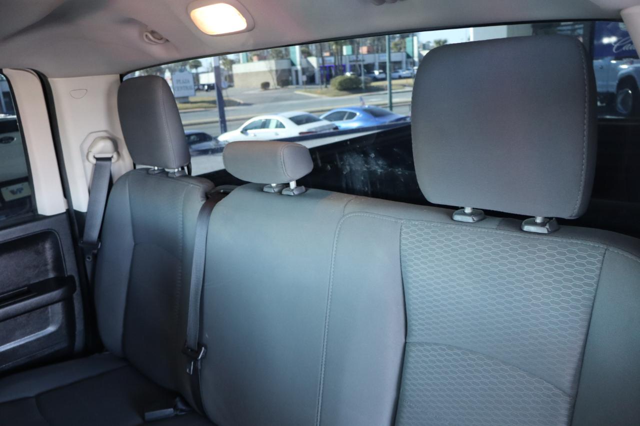 RAM 1500 2WD Quad Cab 140.5" Express 2016