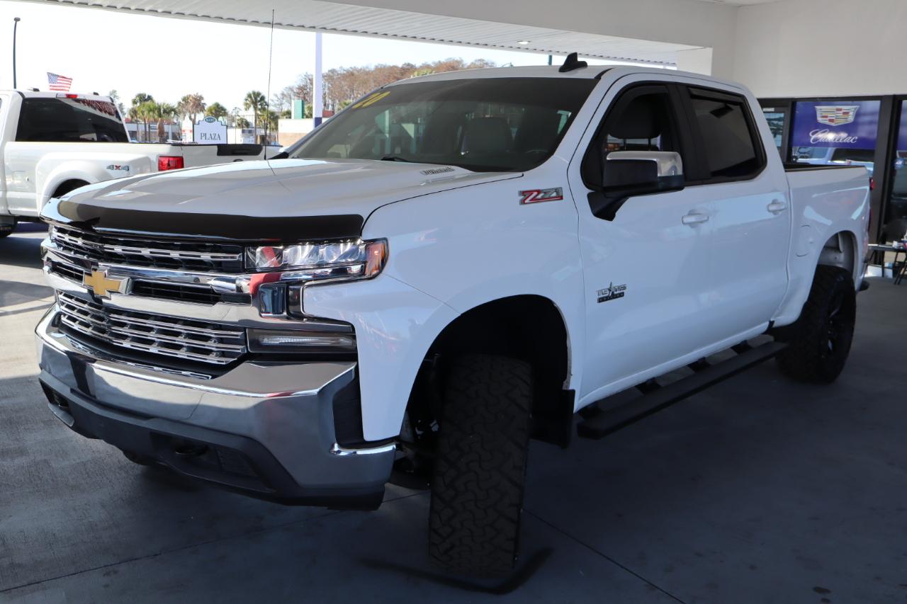Chevrolet Silverado 1500 4WD Crew Cab 147" LT 2020