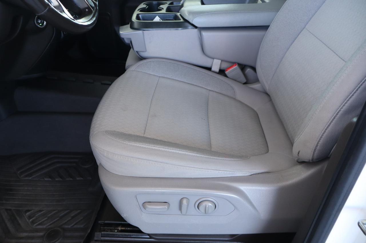 Chevrolet Silverado 1500 4WD Crew Cab 147" LT 2020