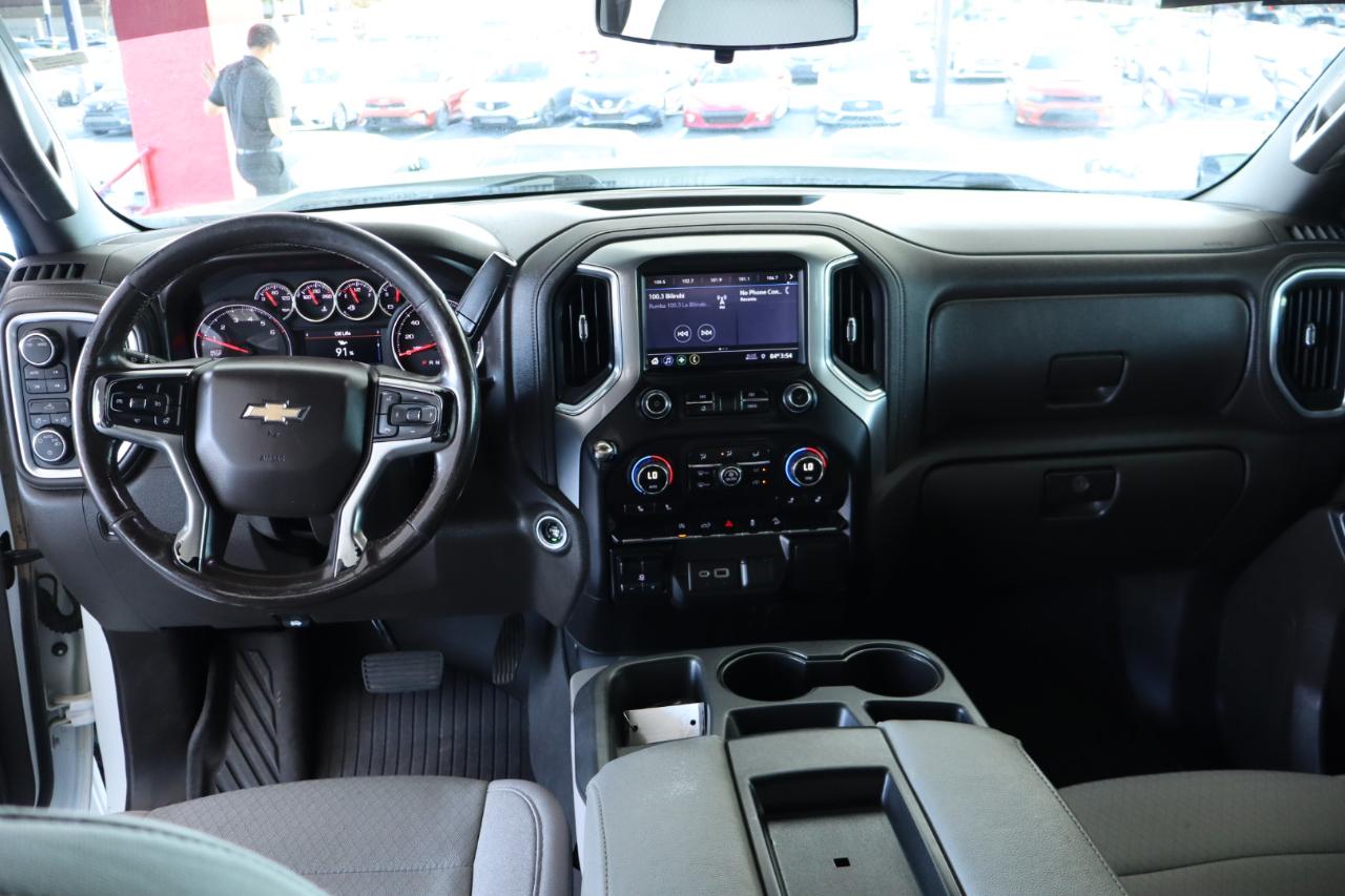 Chevrolet Silverado 1500 4WD Crew Cab 147" LT 2020