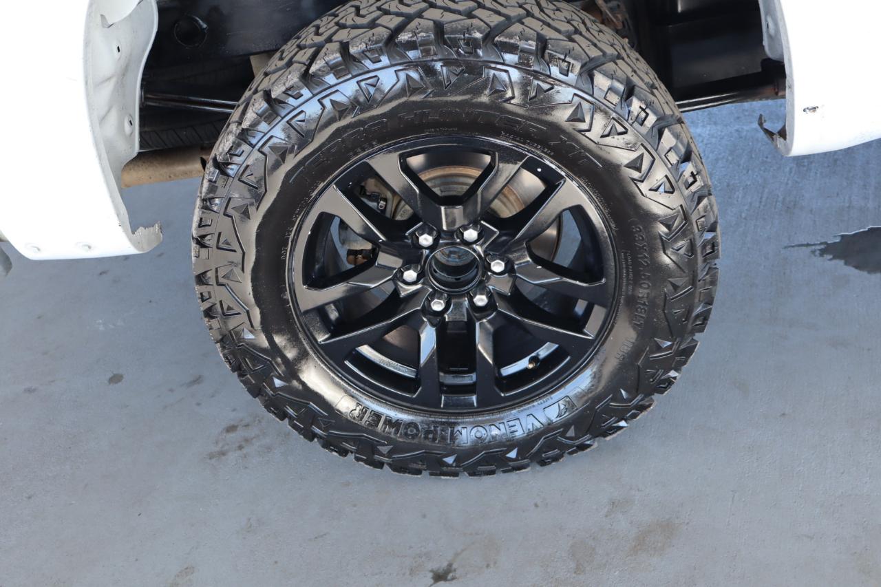 Chevrolet Silverado 1500 4WD Crew Cab 147" LT 2020