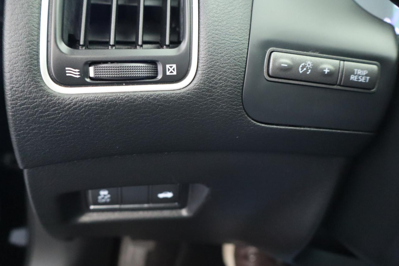 Infiniti Q60 3.0t Premium RWD 2017