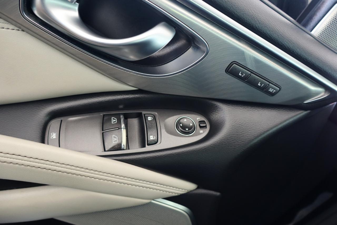 Infiniti Q60 3.0t Premium RWD 2017