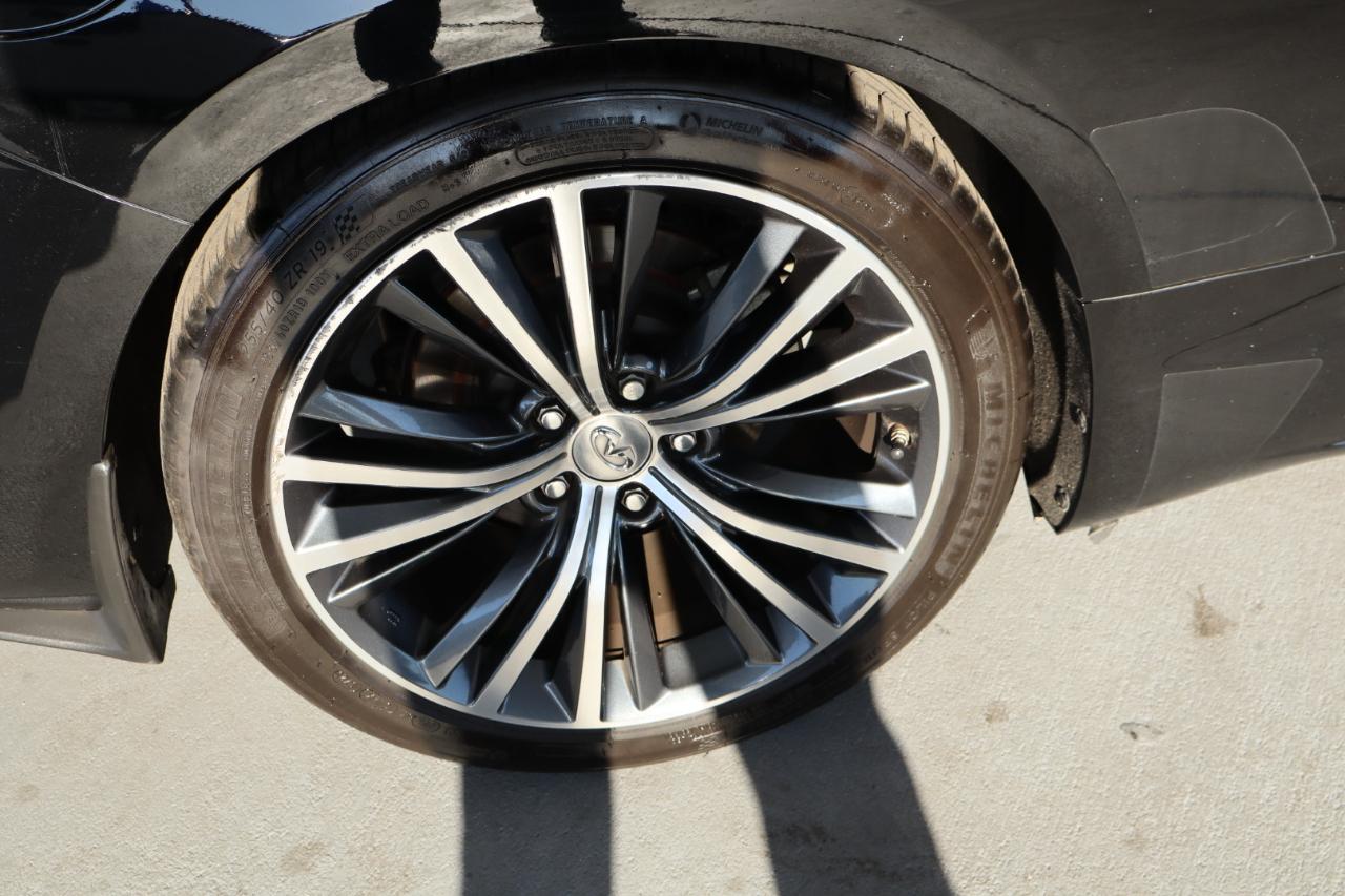 Infiniti Q60 3.0t Premium RWD 2017