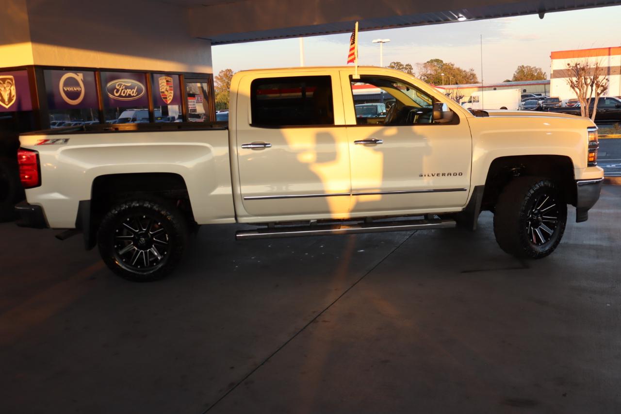 Chevrolet Silverado 1500 4WD Crew Cab 143.5" LTZ w/2LZ 2014