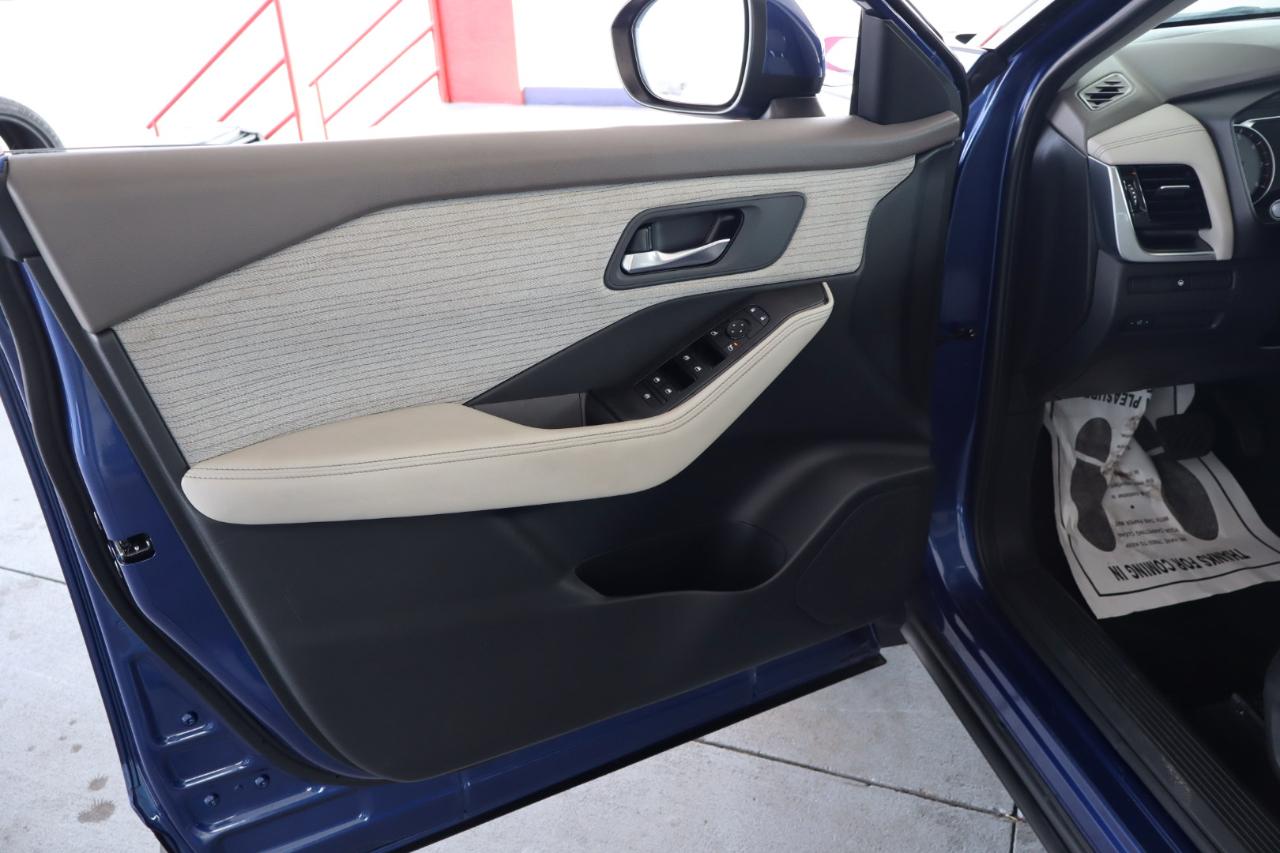 Nissan Rogue FWD SV 2021