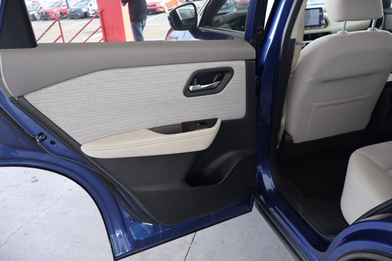 Nissan Rogue FWD SV 2021