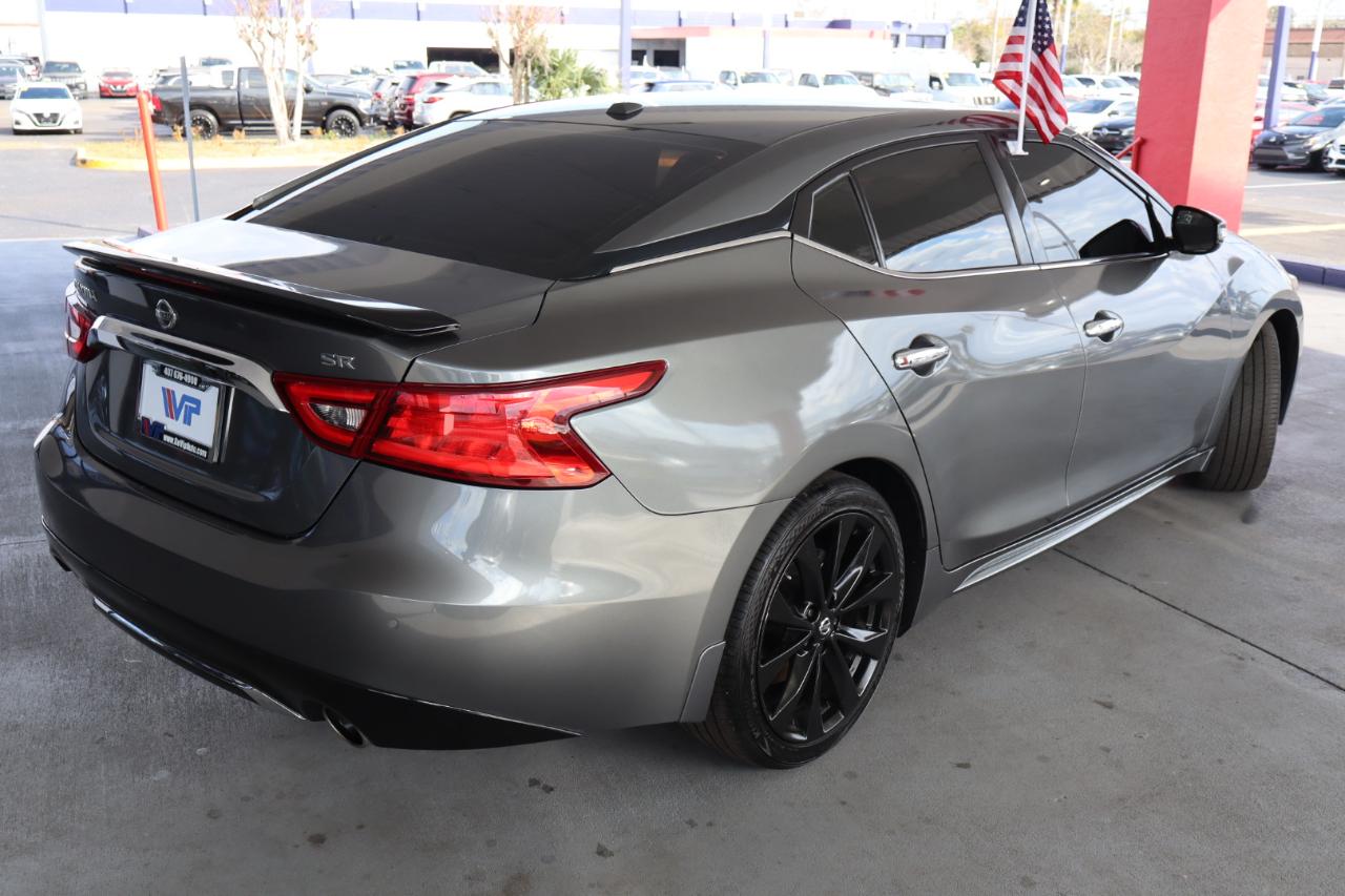 Nissan Maxima SR 3.5L 2017