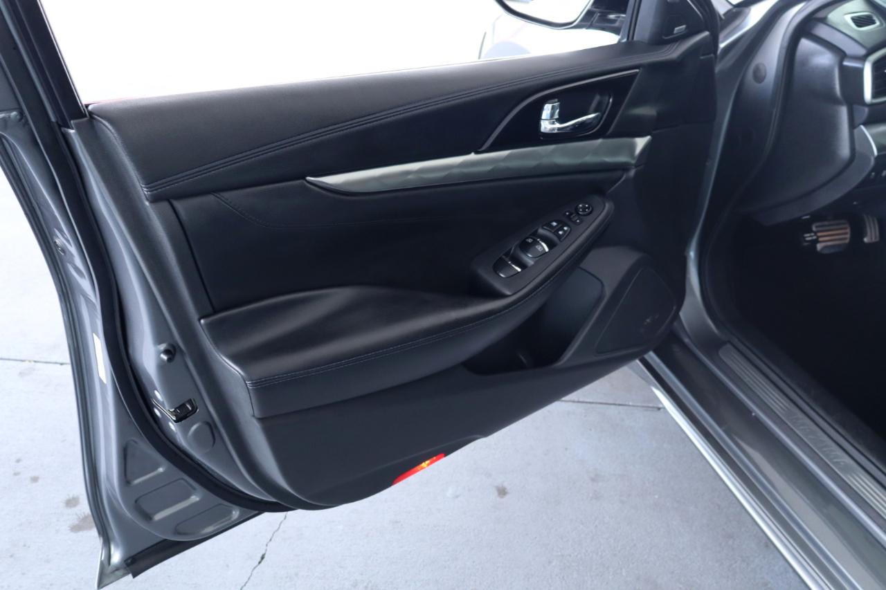 Nissan Maxima SR 3.5L 2017