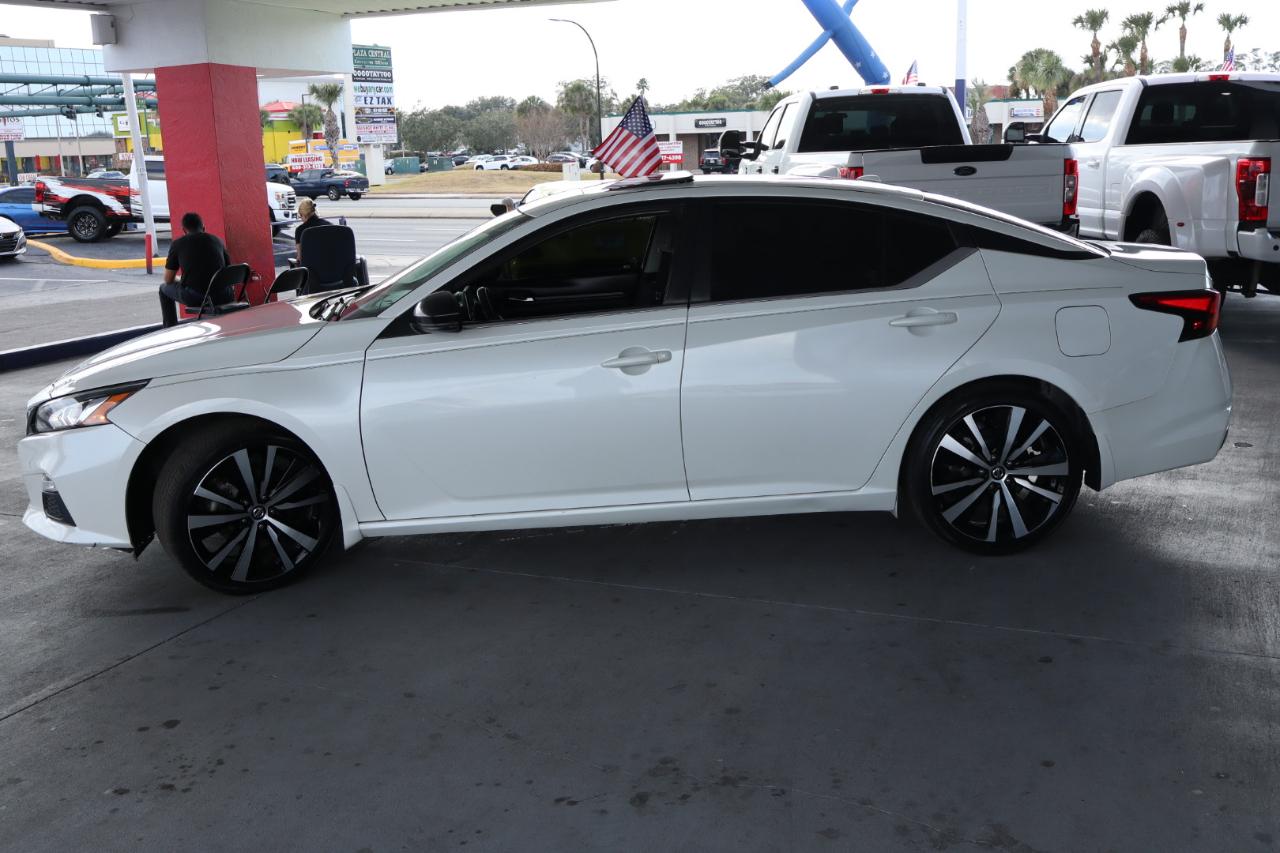 Nissan Altima 2.5 SR Sedan 2020