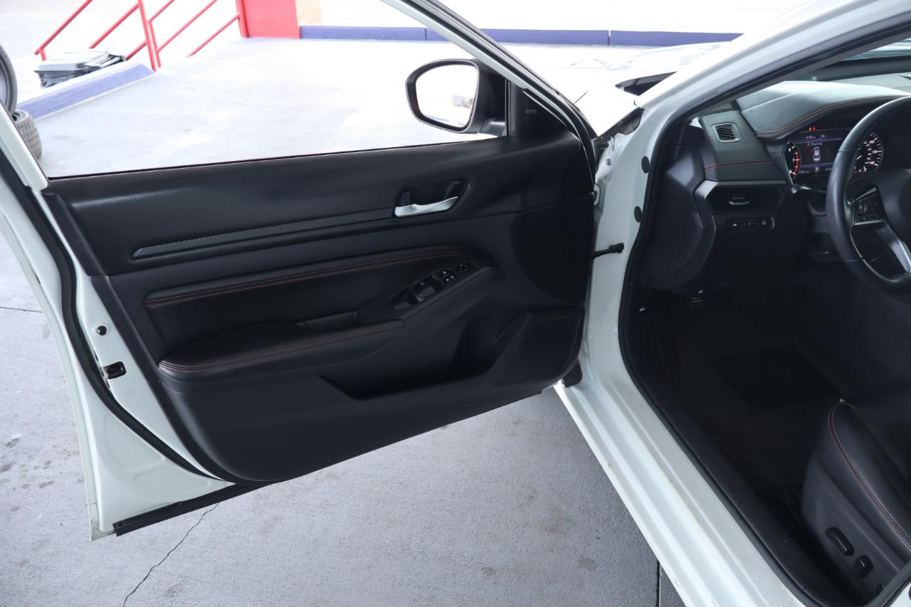 Nissan Altima 2.5 SR Sedan 2020