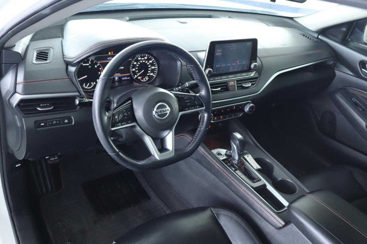 Nissan Altima 2.5 SR Sedan 2020