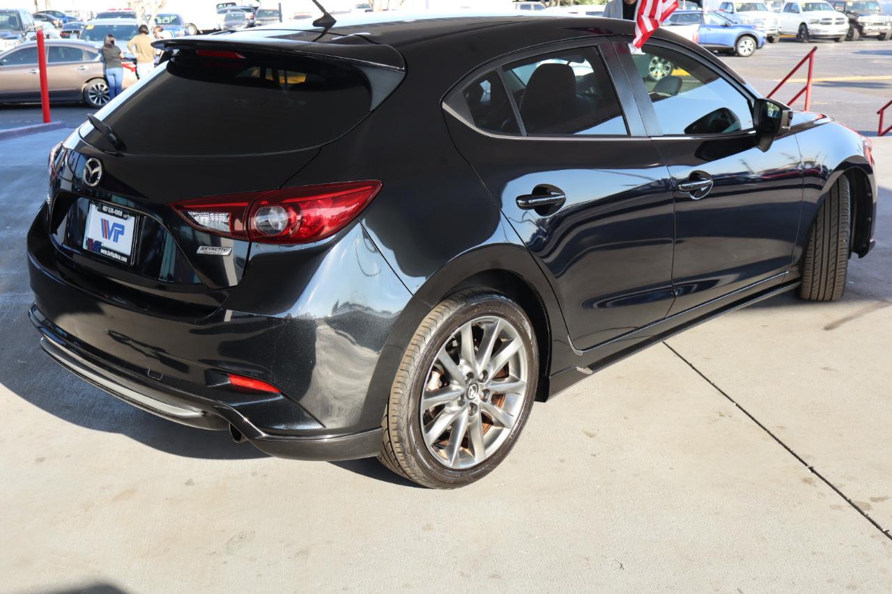 Mazda Mazda3 5-Door Touring Auto 2018