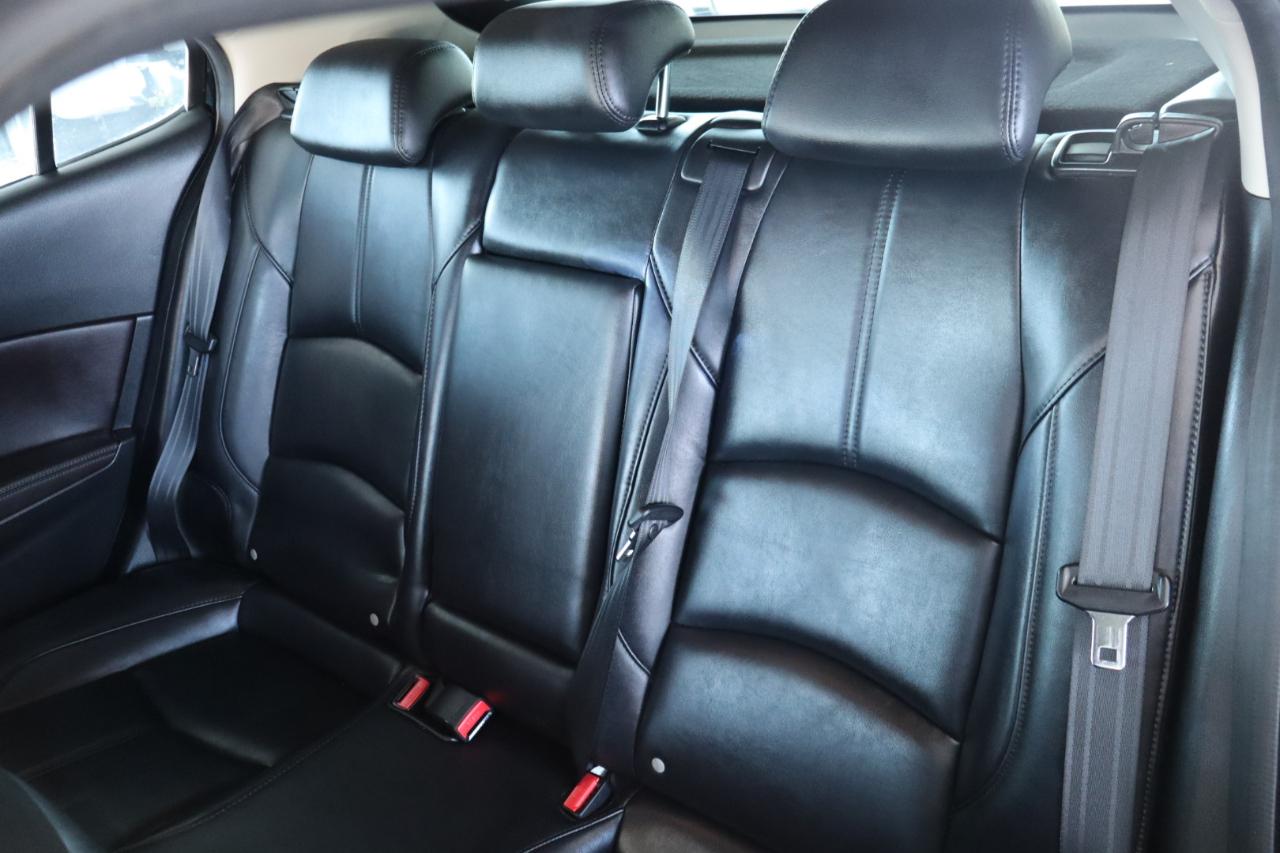 Mazda Mazda3 5-Door Touring Auto 2018