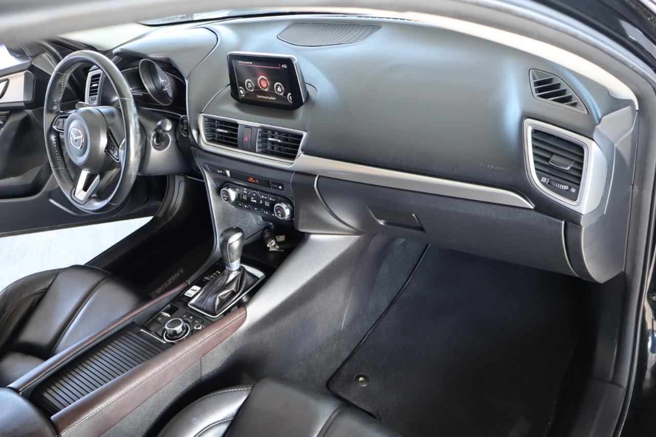 Mazda Mazda3 5-Door Touring Auto 2018