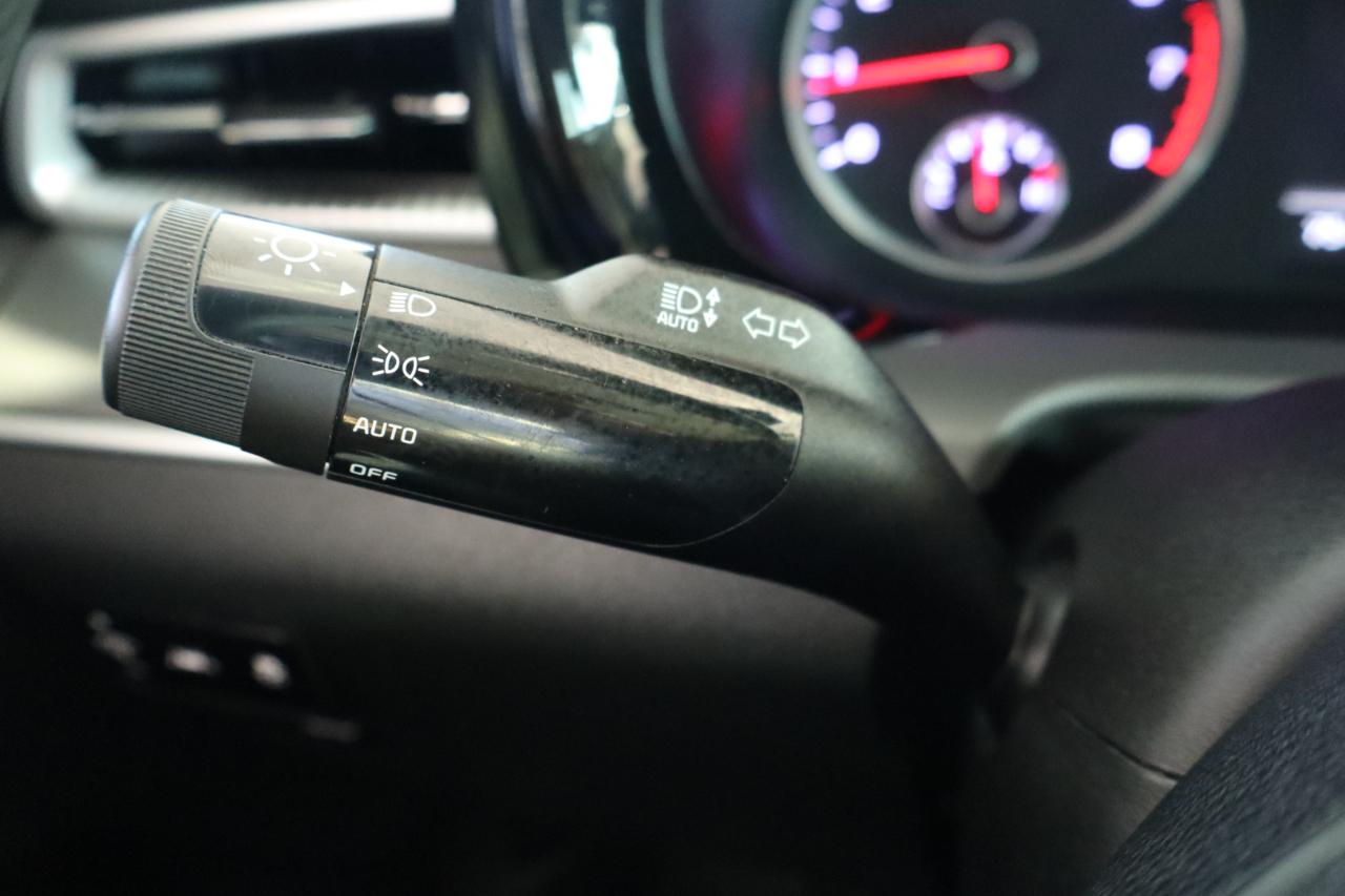 Kia K5 LX Auto FWD 2021