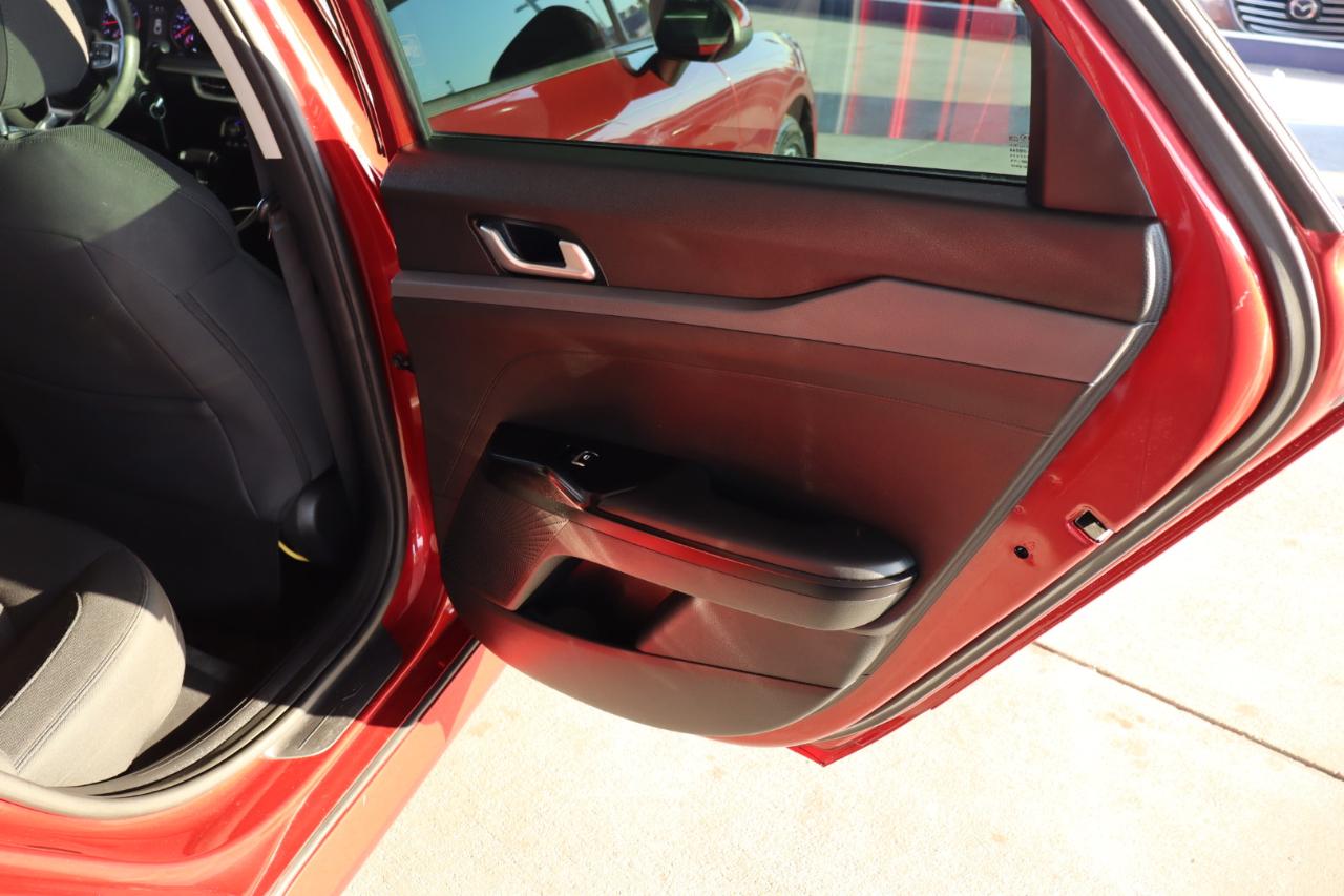 Kia K5 LX Auto FWD 2021