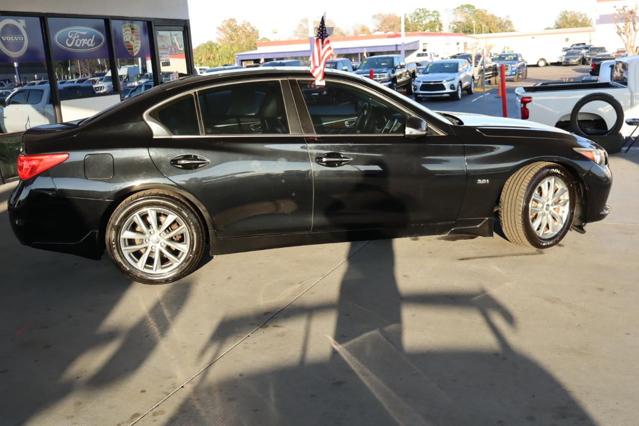 Infiniti Q50 4dr Sdn 3.0t Premium AWD 2016