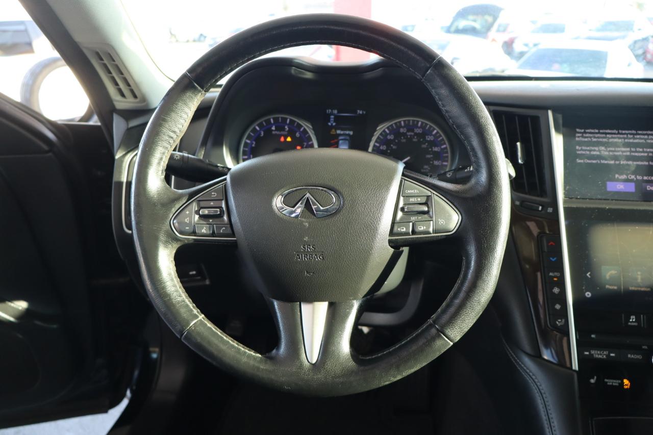 Infiniti Q50 4dr Sdn 3.0t Premium AWD 2016