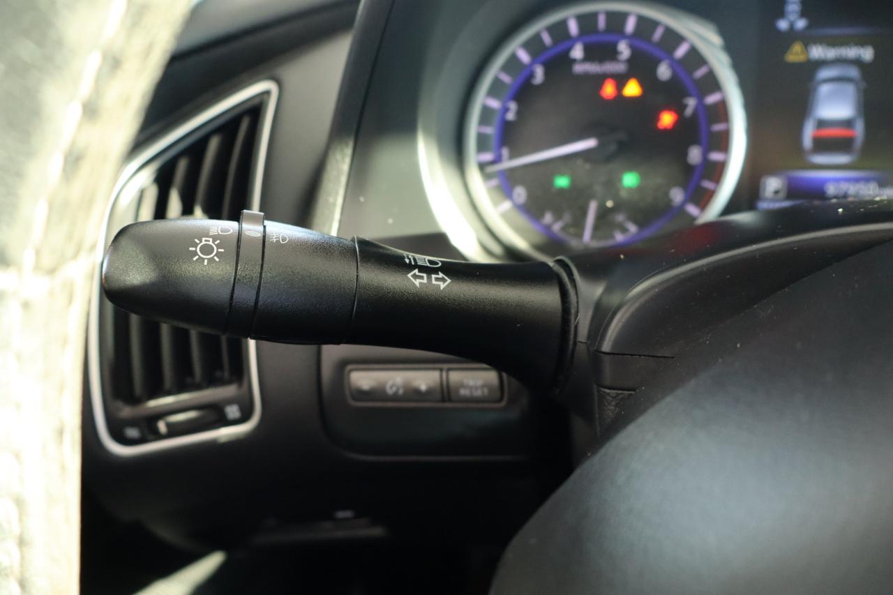 Infiniti Q50 4dr Sdn 3.0t Premium AWD 2016