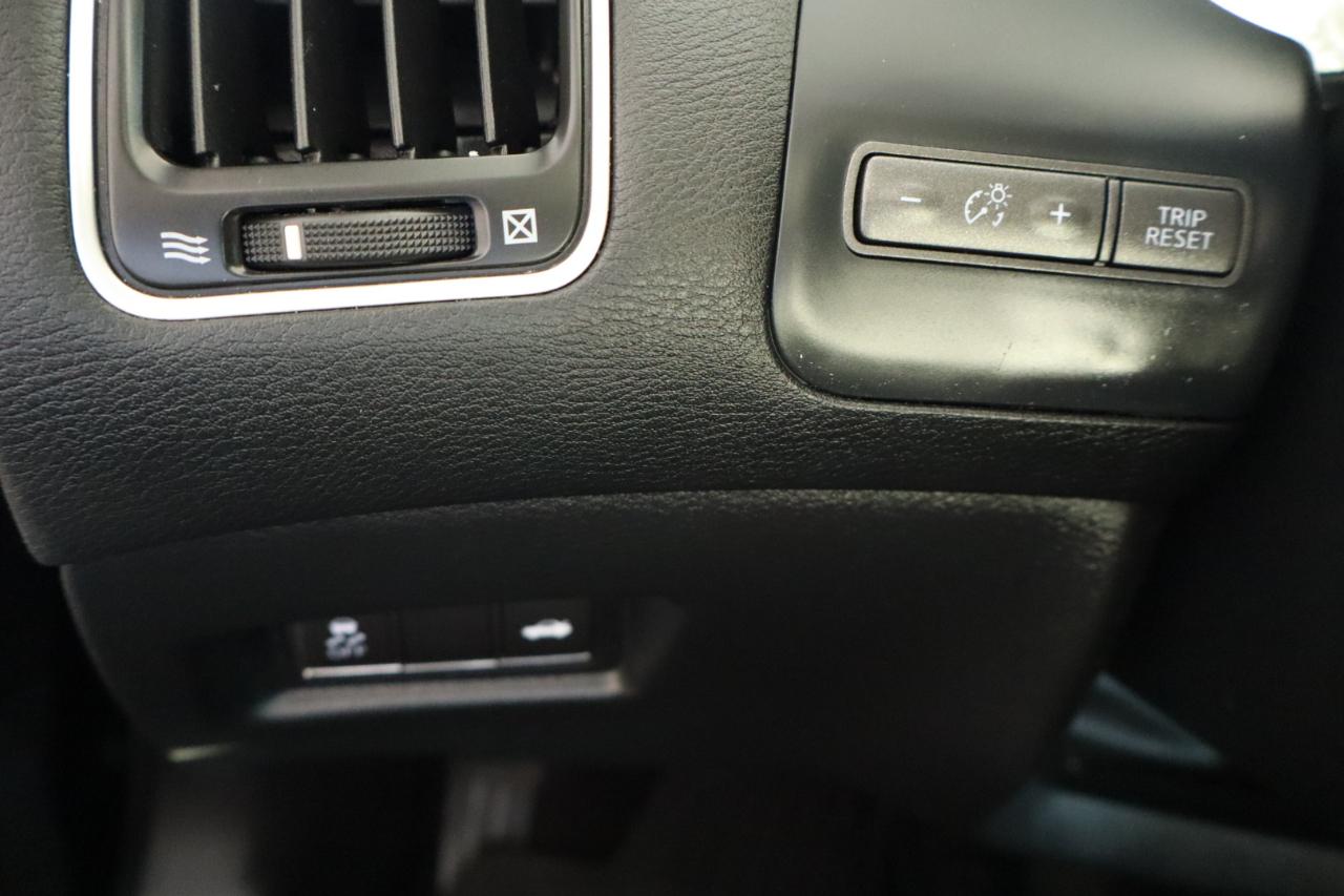 Infiniti Q50 4dr Sdn 3.0t Premium AWD 2016