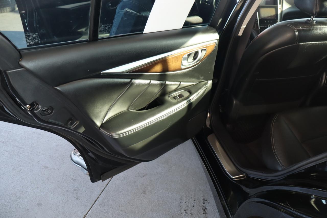 Infiniti Q50 4dr Sdn 3.0t Premium AWD 2016