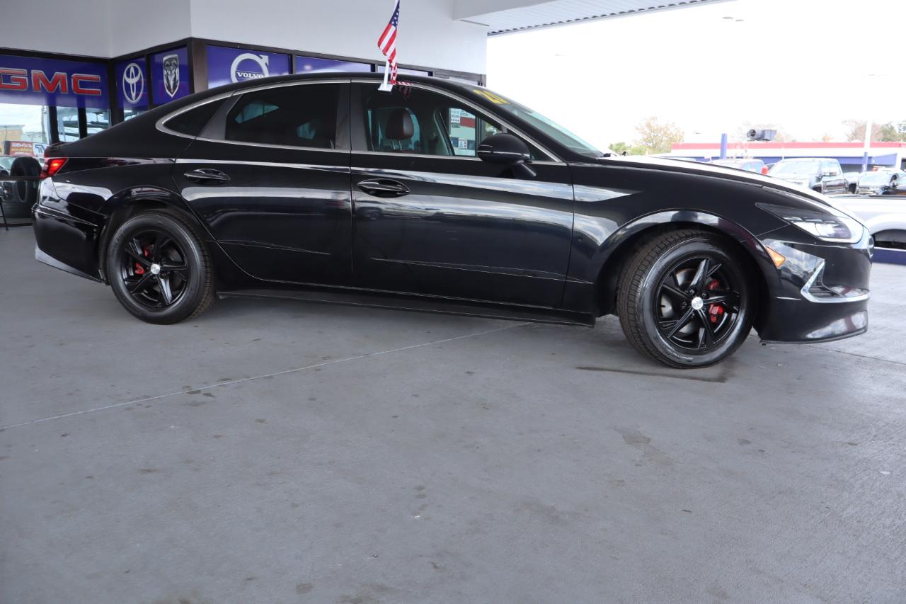 Hyundai Sonata SE 2.5L 2020