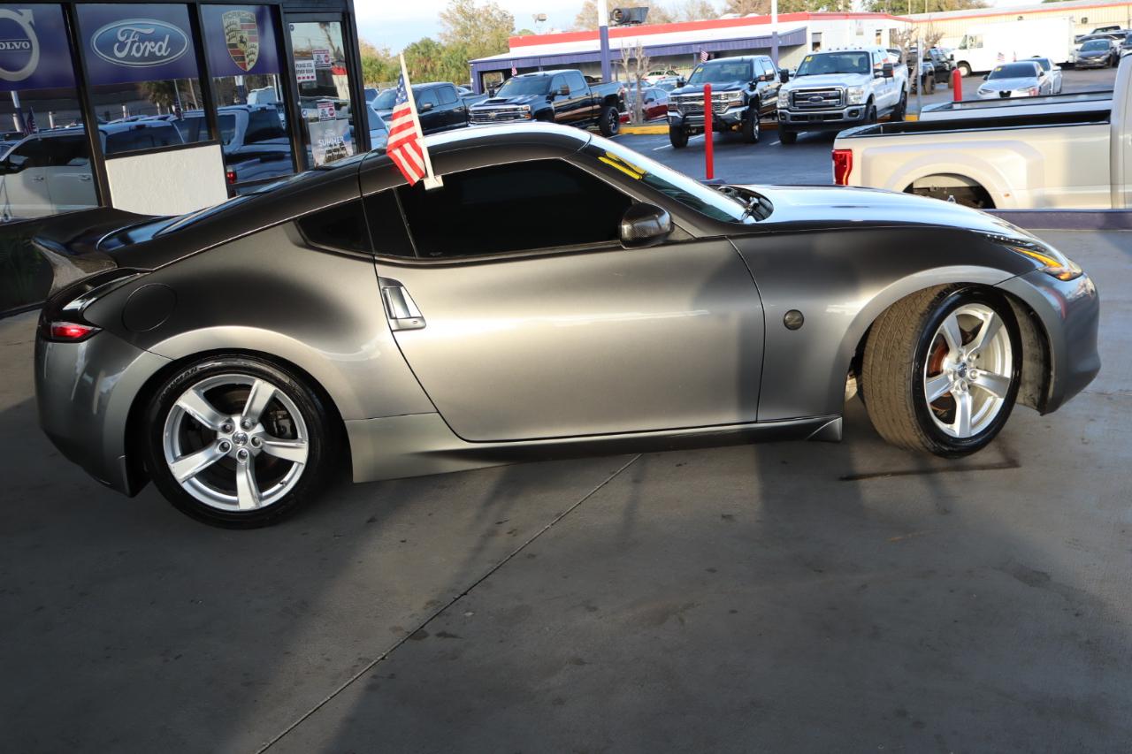 Nissan 370Z 2dr Cpe Auto 2012