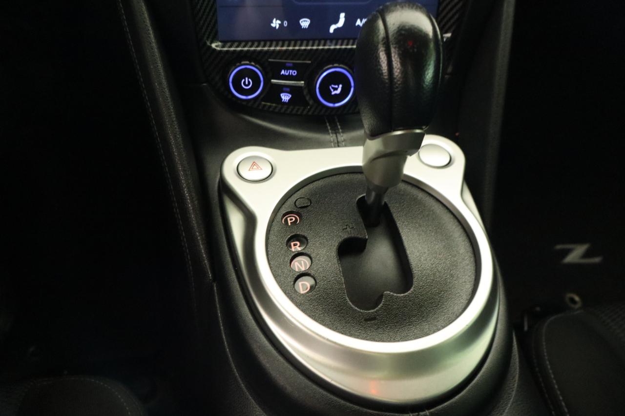 Nissan 370Z 2dr Cpe Auto 2012