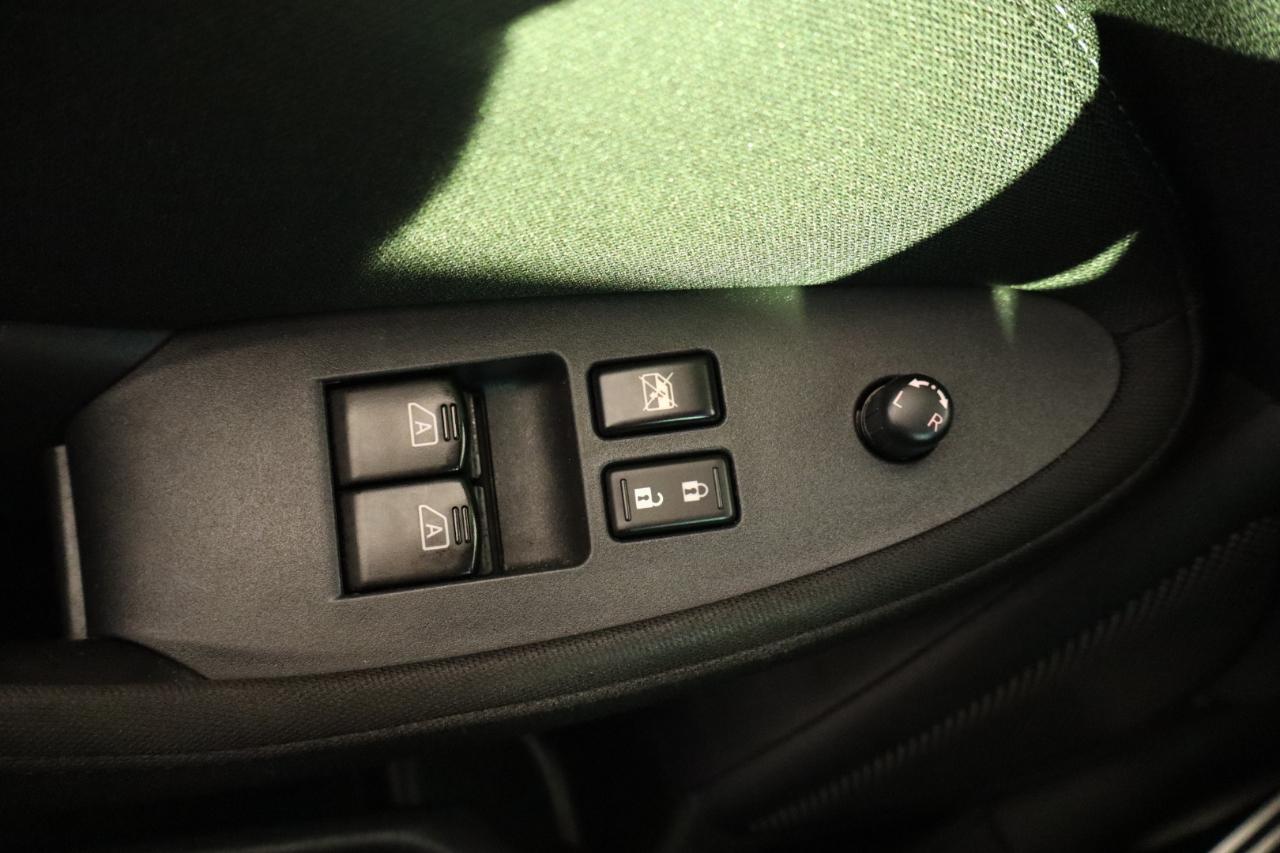 Nissan 370Z 2dr Cpe Auto 2012