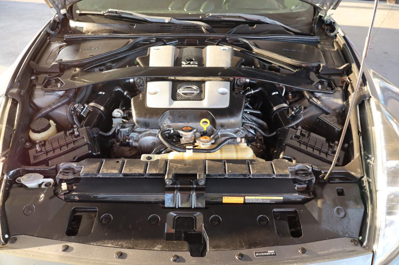 Nissan 370Z 2dr Cpe Auto 2012