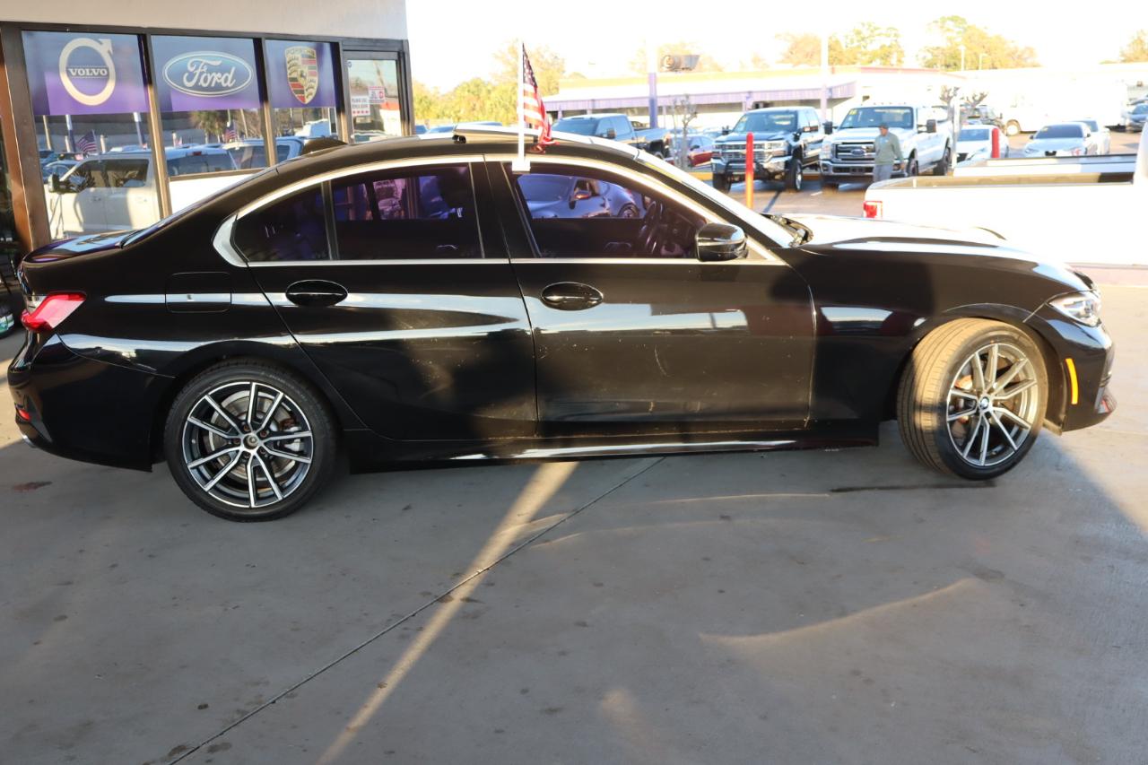 BMW 3 Series 330i Sedan 2019