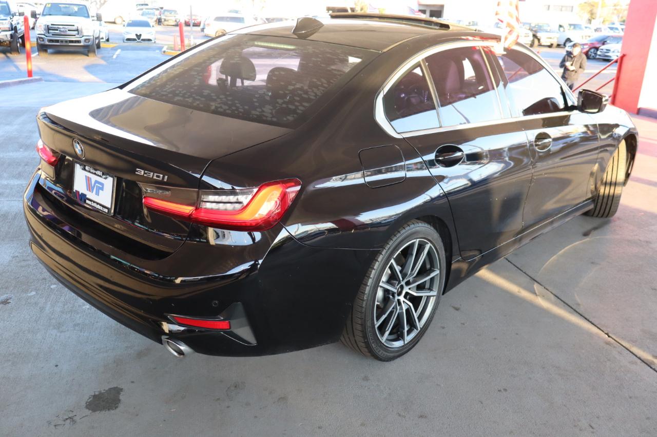 BMW 3 Series 330i Sedan 2019